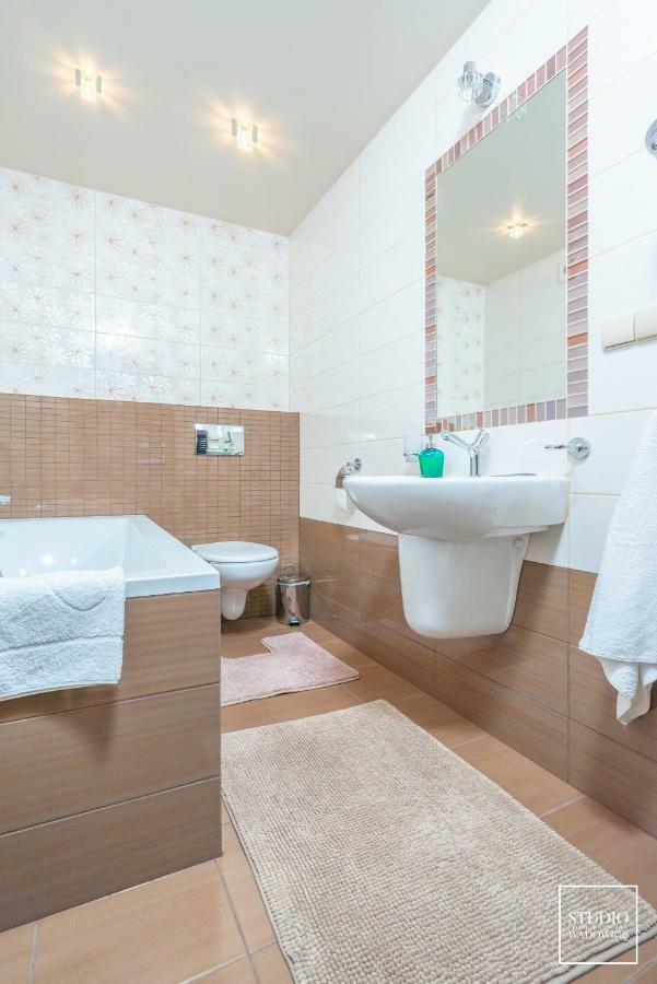Viktoria Wadowice Apartment Exterior foto